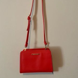 Steven Madden Coral Crossbody Bag